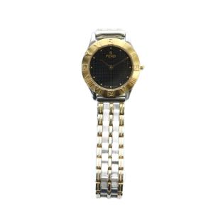 FENDI 035-2000L-250 腕時計 ウォッチ クォーツ 黒文字盤 ロゴ ベルト社外品 シルバー色 ゴールド色