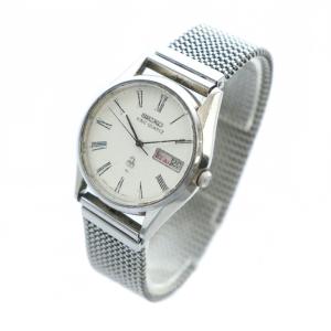 SEIKO KING QUARTZ キング クォーツ ジャンク品 5856-8040 腕時計 ウォッチ クォーツ デイデイト
