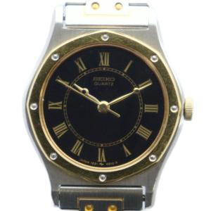 1221-0040 腕時計 ウォッチ クォーツ 黒文字盤 ロゴ シルバー色 ゴールド色 GY18 /MQ