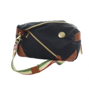 ショルダーバッグ 斜めがけ ロゴ ナイロン 黒 ブラック GY11 /MQ