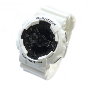CASIO G-SHOCK GA-110GW 腕時計 ウォッチ クォーツ 黒文字盤 カレンダー付き 白 ホワイト GY18 /MQ