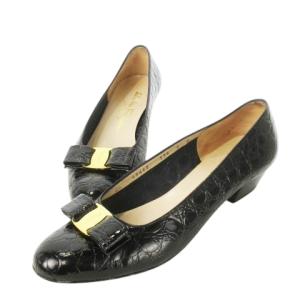 BOUTIQUE VARA パンプス アーモンドトゥ ミドルヒール レザー 革 クロコ型押し ヴァラリボン