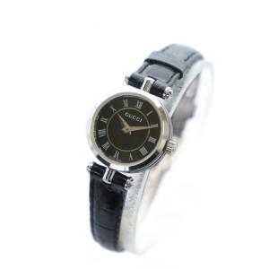 GUCCI 2040L 腕時計 ウォッチ クォーツ 黒文字盤 ローマン レザーベルト シルバー色 GY18 /MQ