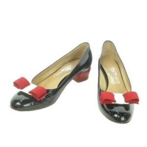 Salvatore Ferragamo パンプス エナメル ミドルヒール アーモンドトゥ レザー ヴァラリボン バイカラー 4.5 21.5cm