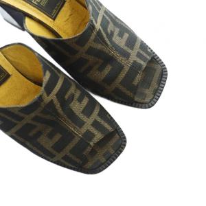 FENDI サンダル ミュール スクエアトゥ ロゴ ズッカ柄 ヒール オープントゥ 35.5 22.5cm 茶 ブラウン