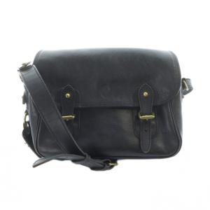 ショルダーバッグ ブラック