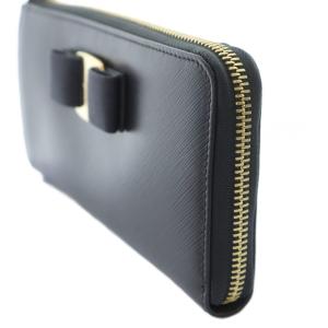 Salvatore Ferragamo 長財布 小銭入れあり ウォレット ヴァラリボン サフィアノレザー グレージュ JP-22-C124 /KW