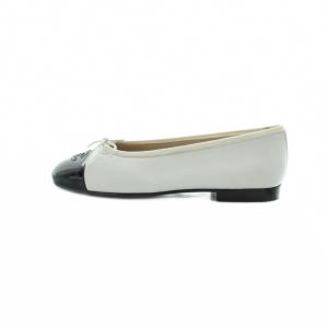 CHANEL A02819Y01043 バレエシューズ レザー 37.5 ホワイト
