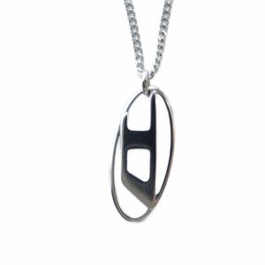 ネックレス アクセサリー ペンダント ロゴ シルバー色 GY18 /MQ