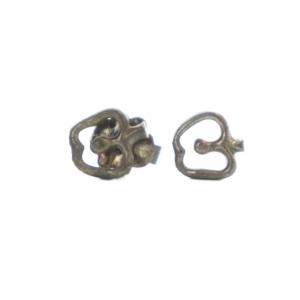 アップル ピアス 両耳用 ロゴ アクセサリー Silver925 シルバー色 GY18 /MQ OH