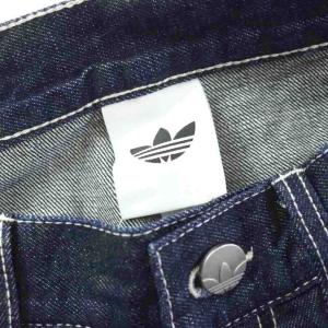 adidas Originals ジーンズ デニムパンツ トレフォイルロゴ 刺繍 3本ライン 34 L 紺 ネイビー /MW GY18