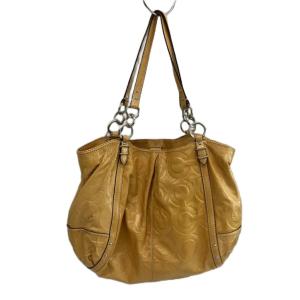 COACH トートバッグ ワンショルダー エナメル オプアート エンボス加工 黄色 イエロー 16226 /XZ GY18