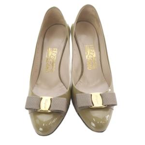 Salvatore Ferragamo パンプス エナメル ヴァラリボン ピンヒール 7.5 茶色 ブラウン /SR GY13