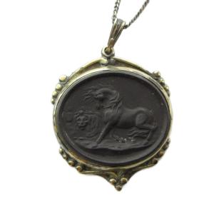 ネックレス ヴィンテージ アクセサリー カメオ ゴールド色 GY18 /MQ