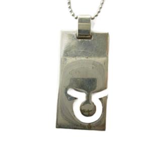 ネックレス アクセサリー ロゴ プレート ドッグタグ Silver925 シルバー色 GY11 /MQ
