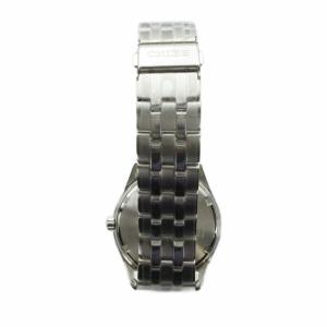 SEIKO V158-0AZ0 腕時計 ソーラー 白文字盤 カレンダー付き デイト シルバーカラー