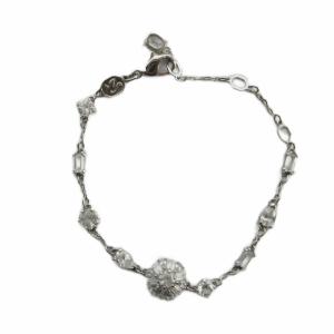 ブレスレット アクセサリー バングル クリスタル ロゴ シルバー色 GY18 /MQ