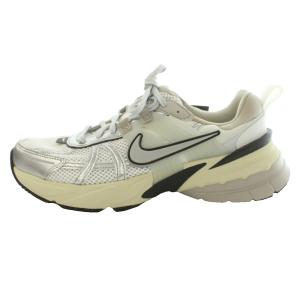 V2K ラン サミットホワイト アンド メタリックシルバー