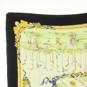 Salvatore Ferragamo スカーフ イタリア製 シルク100％ マルチカラー