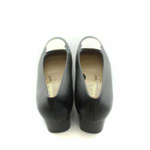 Salvatore Ferragamo パンプス チャンキーヒール ガンチーニ ラウンドトゥ 6 C 23.5cm ブラック