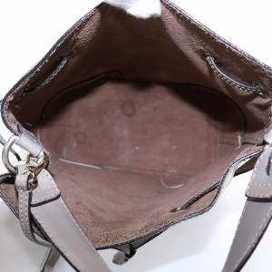 FURLA ハンドバッグ 巾着 ポーチ付き レザー 白 ホワイト 黒 ブラック