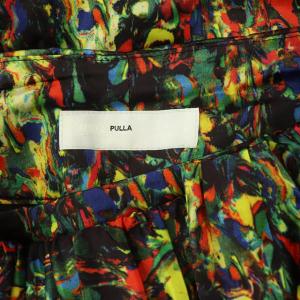 TOGA PULLA 19SS パンツ テーパード サテン 総柄 タック 36 黒 ブラック マルチカラー