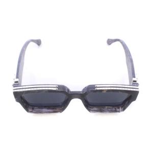 LOUIS VUITTON サングラス 1.1 ミリオネア セルフレーム 5817 145 ブラック グレー