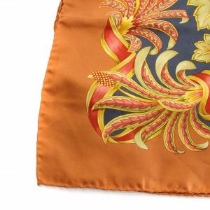 Salvatore Ferragamo スカーフ 大判 絹 シルク 総柄 オレンジ マルチカラー