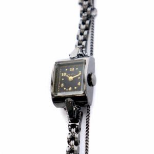 agete 腕時計 ウォッチ クォーツ チェーンブレスレット スクエア シルバー 黒 ブラック