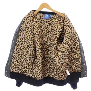 adidas Originals スタジアム ジャケット スタジャン ブルゾン 裏地キルティング ロゴ ワッペン トレフォイル 刺繍 ヒョウ柄 レオパード ボア
