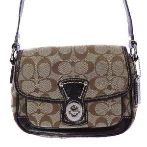 ショルダーバッグ 斜め掛け シグネチャー レザー キャンバス ロゴ チャーム付き ステッチ ベージュ 茶 ブラウン F13790