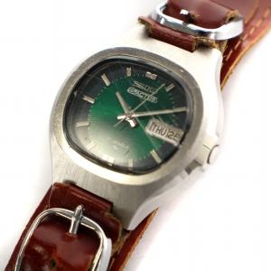 SEIKO アクタス 腕時計 デイト 自動巻き 緑文字盤 レザーベルト シルバーカラー 茶 ブラウン 7019-5010