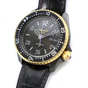 SEIKO セイコー5 SPORT ジョジョの奇妙な冒険 腕時計 自動巻き デイト ブラック 4R36-07S0