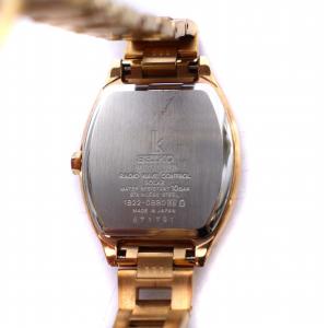 SEIKO LUKIA ルキア 腕時計 ウォッチ アナログ 電波ソーラー ラインストーン 文字盤白 ブラウンゴールドカラー