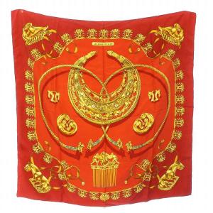 カレ90 LES CAVALIERS D'OR 黄金の騎士 スカーフ ストール 総柄 絹 シルク 赤 レッド 黄 イエロー