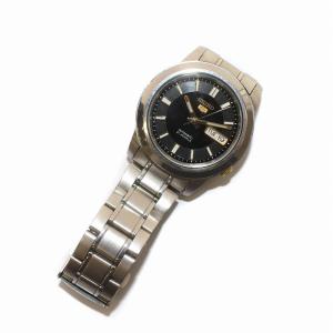 SEIKO 5 ファイブ 腕時計 ウォッチ 自動巻き デイデイト 裏スケ 文字盤黒 ブラック シルバー色 7S26-02W0