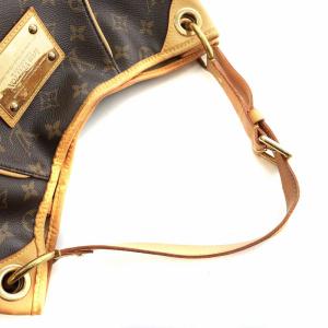 LOUIS VUITTON モノグラム ガリエラ PM ショルダーバッグ ゴールドロゴプレート ブラウン M56382