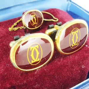 Cartier 2点セット タイピン カフスピン 2C ロゴ ゴールドカラー 赤 レッド /CK28 GY99