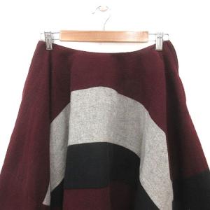 COMME des GARCONS フレアスカート ひざ丈 ボーダー S 赤 ワインレッド グレー 黒 ブラック W9S008