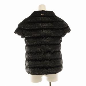 HERNO 半袖 ダウンジャケット 40 ブラック  PI0870D-15019-9300