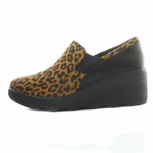 Mazy Squam メイジースクアム スニーカー 厚底 コンフォートシューズ スエード レオパード柄