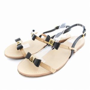 サンダル ロゴ リボンストラップ 8M ベージュ 黒 ブラック ゴールドカラー /OU