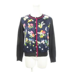 ニットカーディガン ラウンドネック 長袖 ウール混 切り替え 鳥 花柄 フェイクパールボタン F 紺 ネイビー