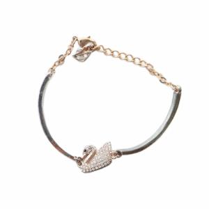 ブレスレット アクセサリー ロゴ ラインストーン シルバー色 GY99 /MQ