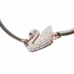SWAROVSKI ブレスレット アクセサリー ロゴ ラインストーン シルバー色 GY99 /MQ