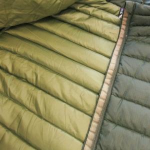 Patagonia ダウンジャケット スタンドカラー ジップアップ ロゴ アウトドア M 緑 カーキ /AO12 GY35