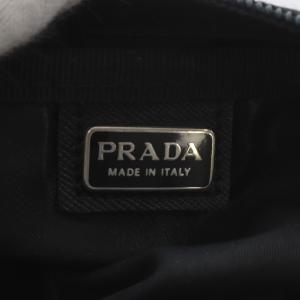 PRADA ポーチ 化粧 メイク トライアングルロゴ ナイロン ブラック /YO19 GY01