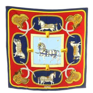 カレ90 GRAND APPARAT 盛装の馬 スカーフ 大判 絹 シルク 総柄 ロゴ 紺 ネイビー 赤