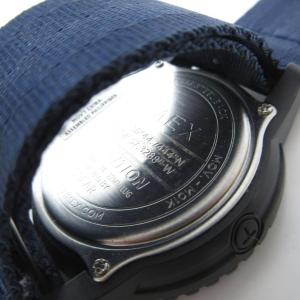 TIMEX Expedition ガラティンソーラー 腕時計 アナログ カレンダー付き 紺 ネイビー TW4B14300
