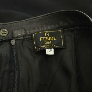 FENDI フェンディ-台形スカート ミニ フェイクレザー切替 ロゴ 38 黒